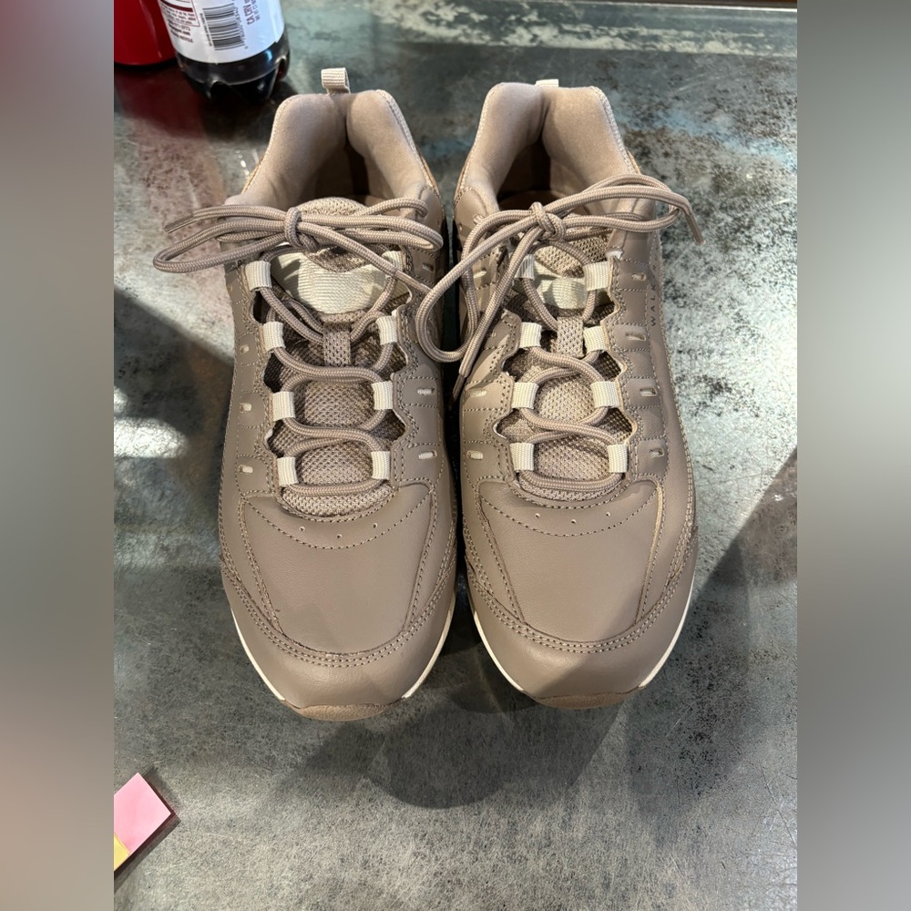 Romy Natural 101 Casual Sneaker in Taupe